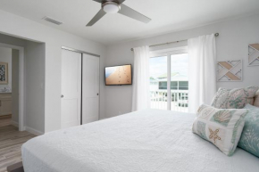 Oasis: Sunrise Views, Pool, Pet-Friendly
